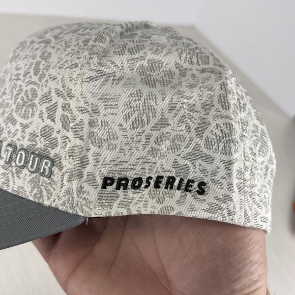 PGA Tour Pro Series Adjustable Golf Hat Cap AOP Floral Print One Size NEW - Picture 5 of 7